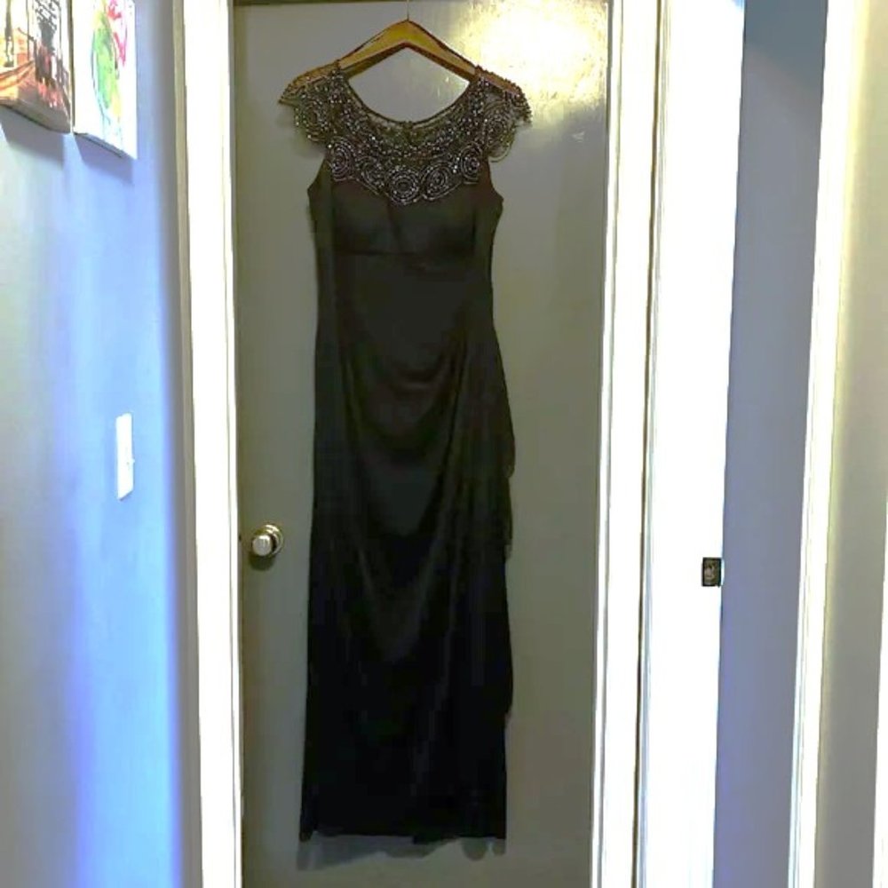 Xscape beaded maxi long navy dress gown capped sleeve side ruched size 14W
